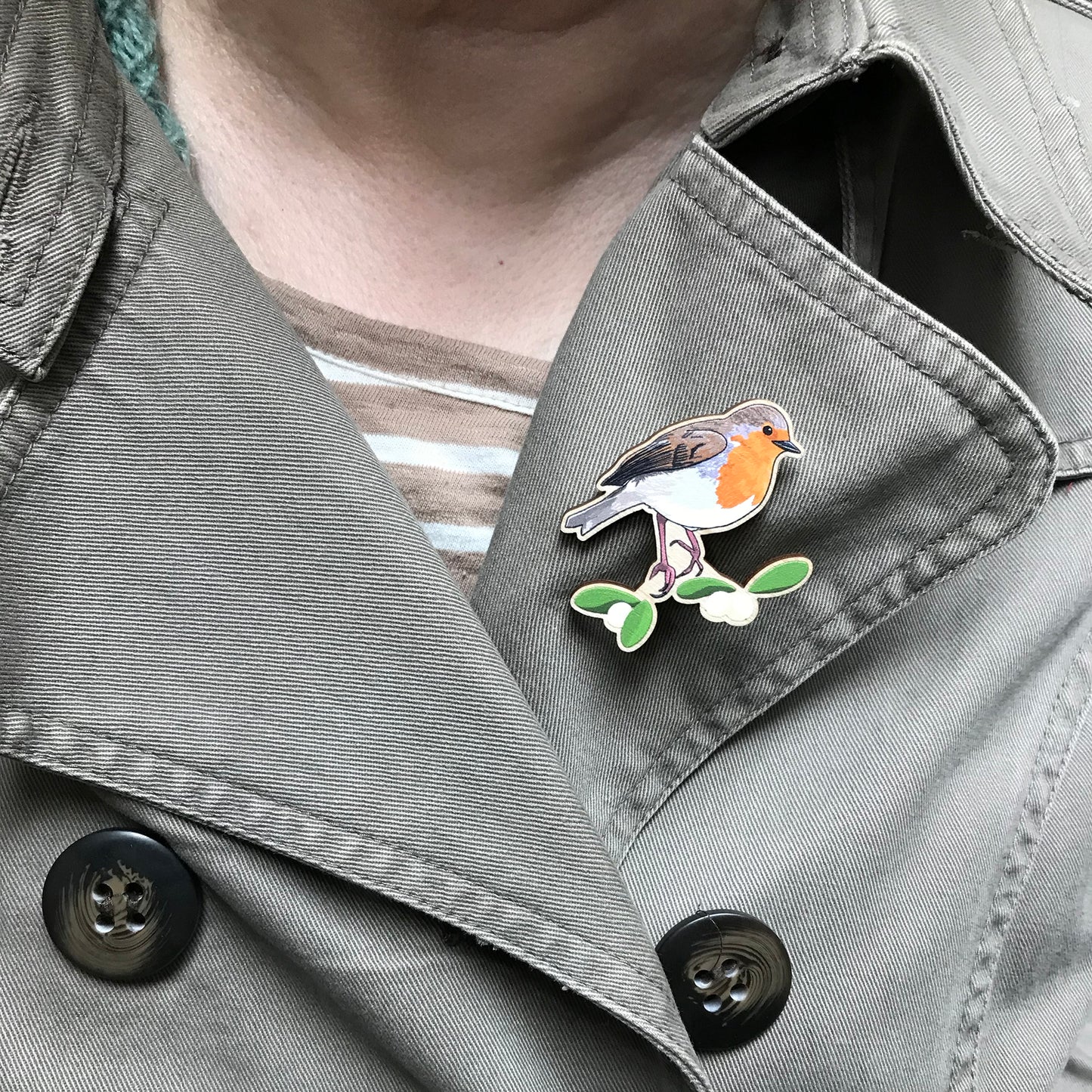 Robin and Mistletoe Lapel Pin