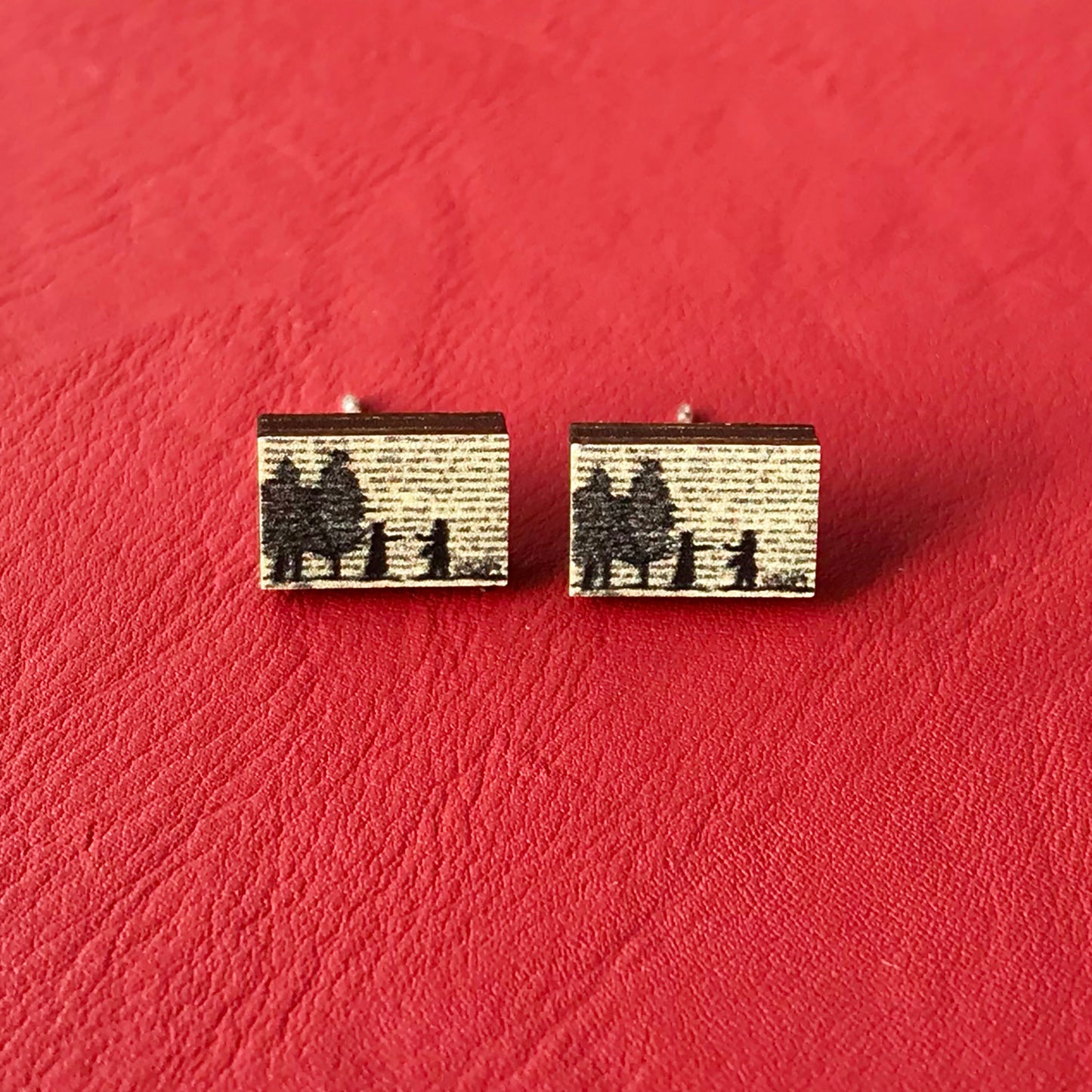 Classic Literature Pride and Prejudice Silhouette Stud Earrings